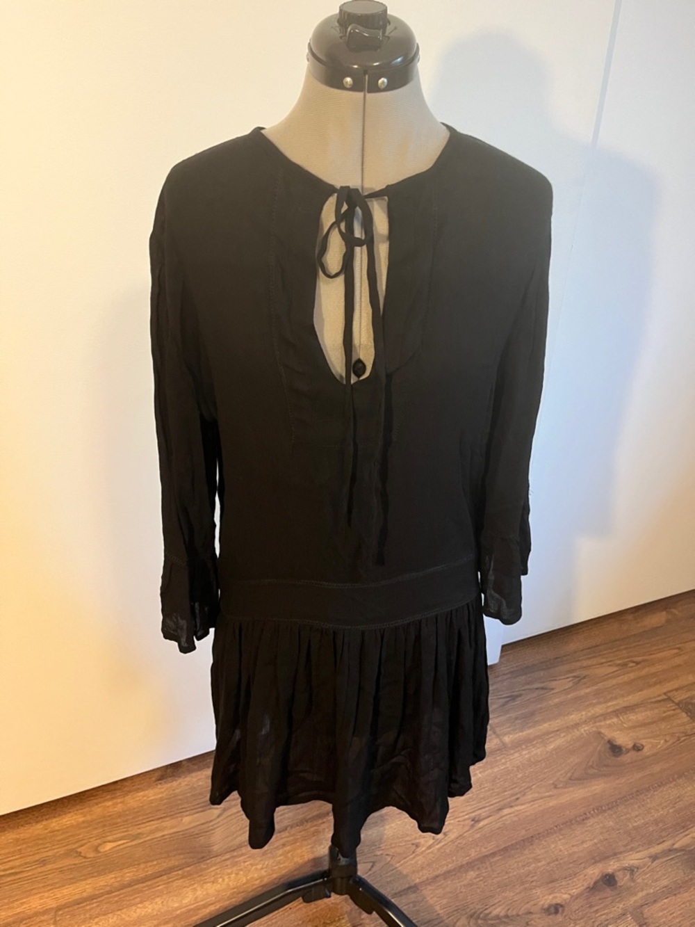 Black Midi Tie-Neck Dress